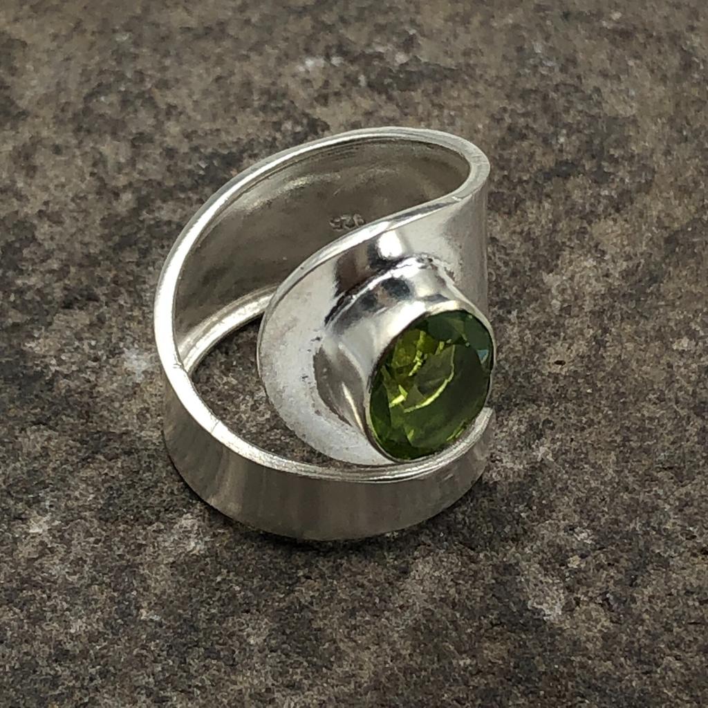 Peridot Gemstone 925 Sterling Silver Jewelry Handmade Partywear Ring For Gift RR-2-6