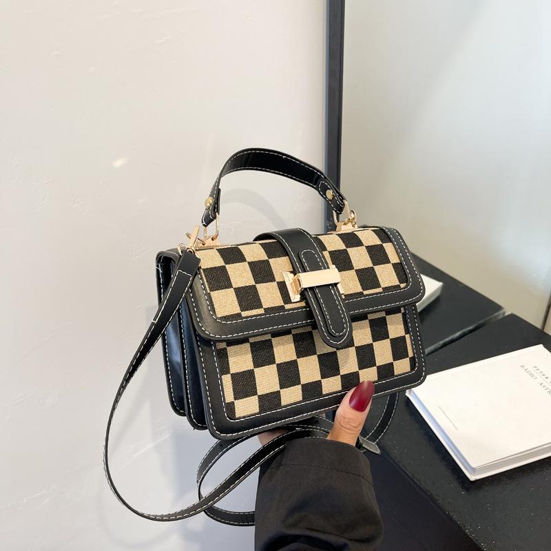 

Женская сумка Новая модная клетчатая маленькая квадратная сумка Сумка через плечо чёрный