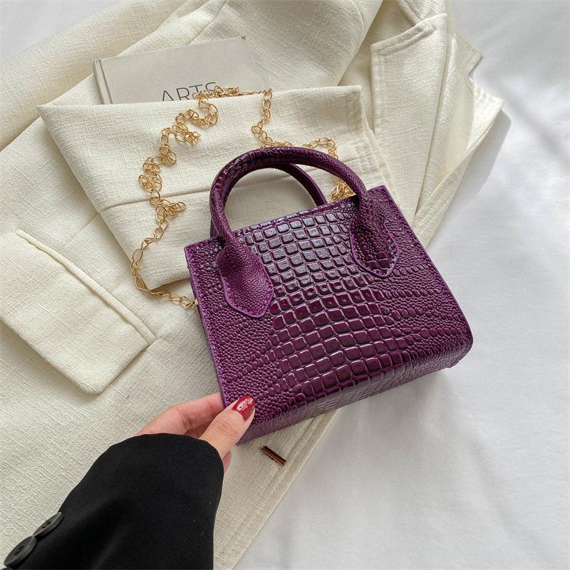 Chic Urban Minimalist Women's Chain Shoulder Bag In Black Pink Khaki And Purple