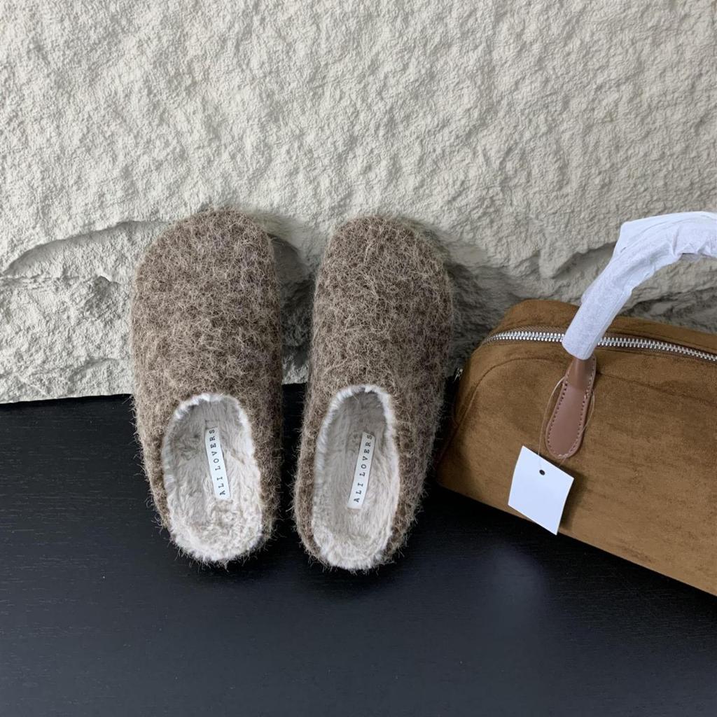 Baotou Fluffy Half Slippers for Women To Wear Outside Autumn and Winter 2025 New One-pedal Thick-soled Plush Thermal Cotton Slippers