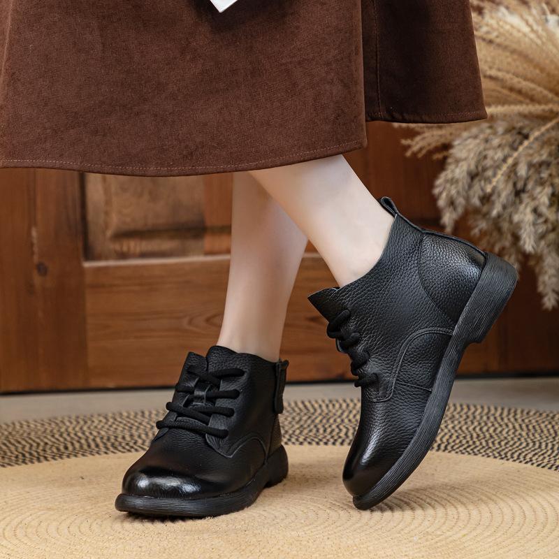 Short Boots  Autumn/winter New Flat Bottom Short Boots Versatile Retro Boots Soft Leather Soft Sole Casual Women