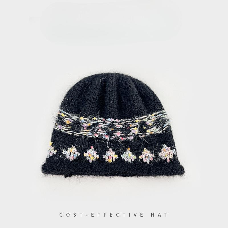 Korean Retro Fair Isle Jacquard Knitted Hat for Women Winter Warm Ear Protection Headband Cold Hat Showing Face Small Woolen Hat