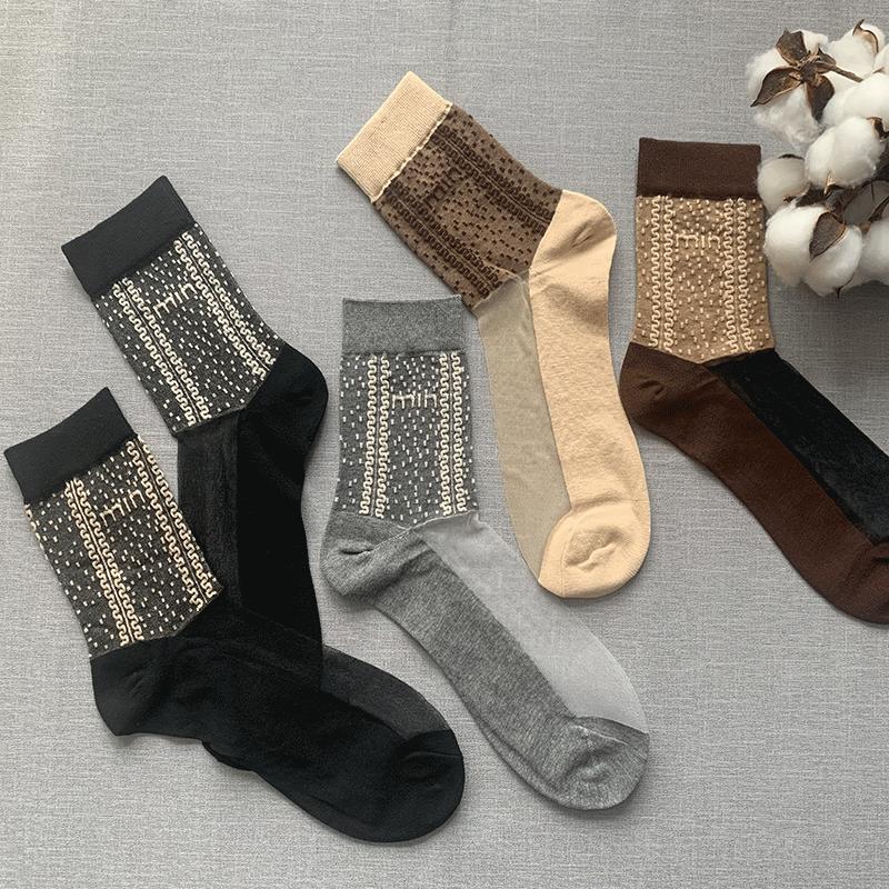 5 Pairs of Women's Cotton Bottom Crystal Silk Middle Tube Thin Cut Hollow Black Versatile Long Tube Stockings