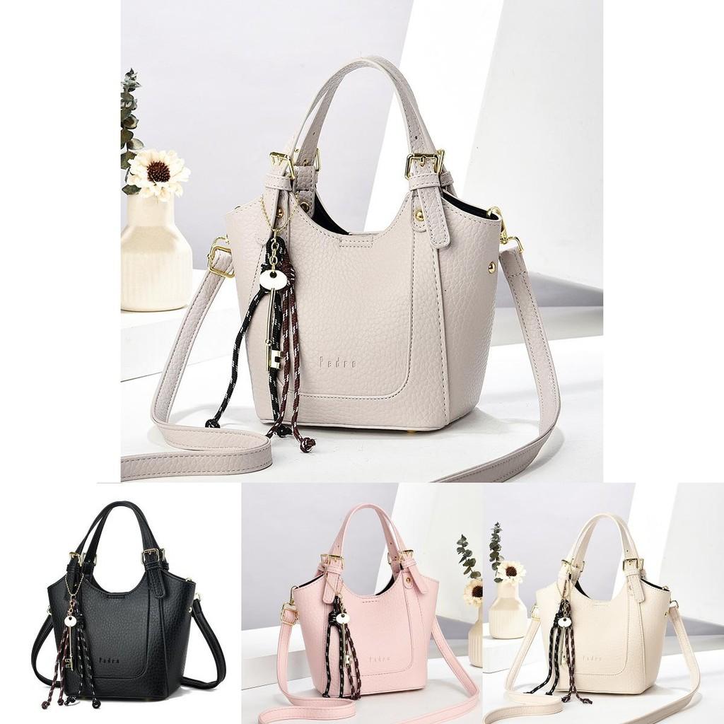 Delightful Cream Colored Handheld Bag For Women With Sturdy Shoulder Strap Perfect For Spring Adventures