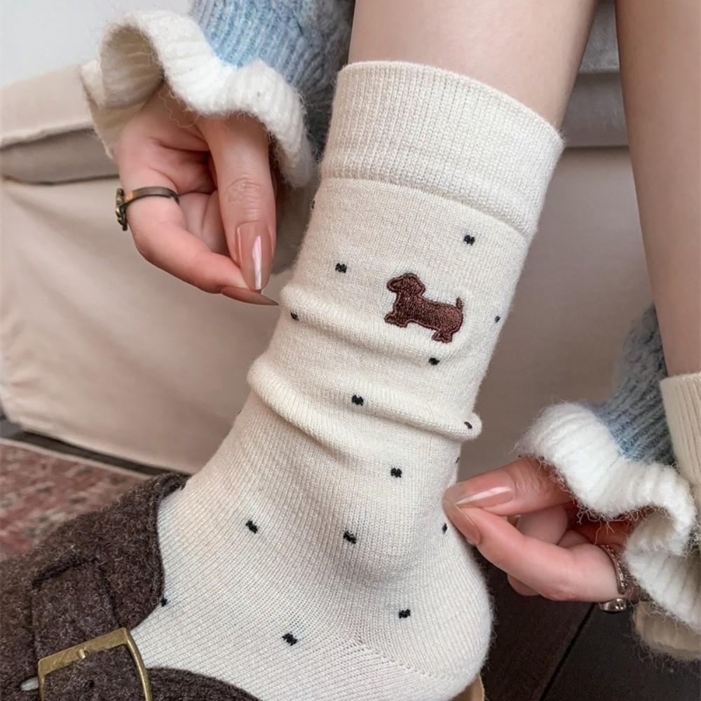 Breathable Cartoon Cotton Socks Polka Dot Winter Socks New Puppy Socks  For Women