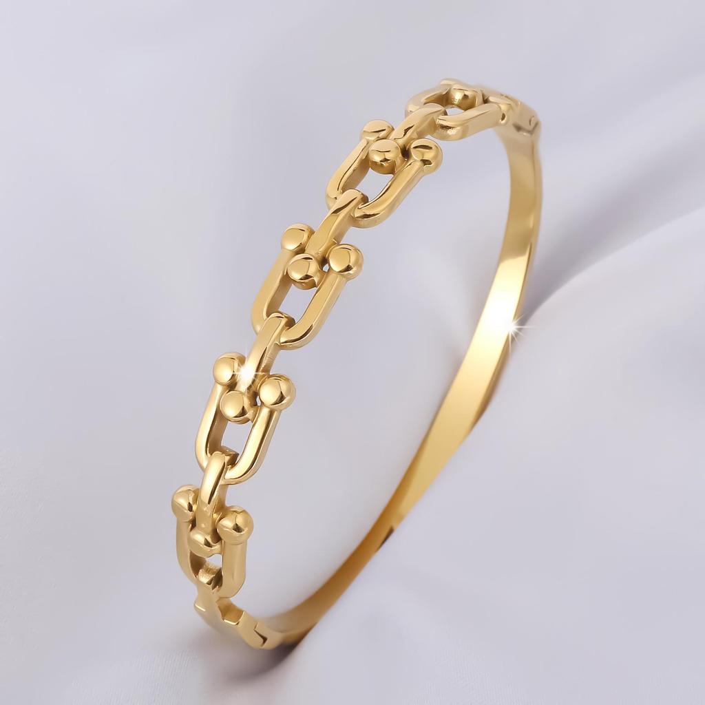 Luxury Stainless Steel Horseshoe Buckle Bracelet: Lightweight, Non-fading, Retro, High-end Feel