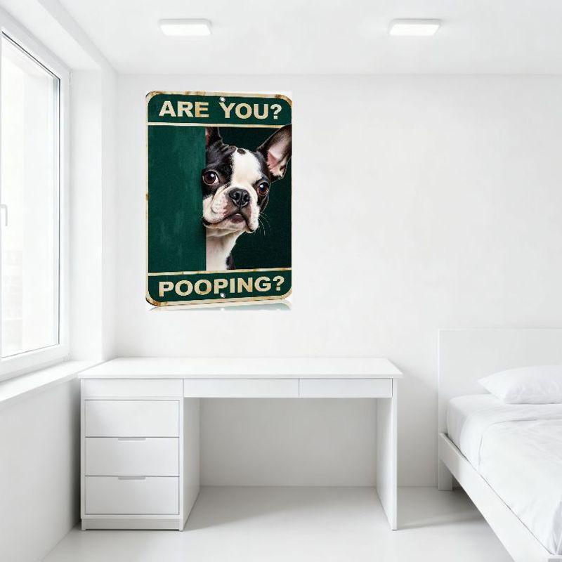 Vintage Bostonterrier 'ÄR DU?' BAJSA?' Metallplåtskylt Humoristisk Väggplakett med Hål för Upphängning för Hembaren Kafé Man Cave Dec
