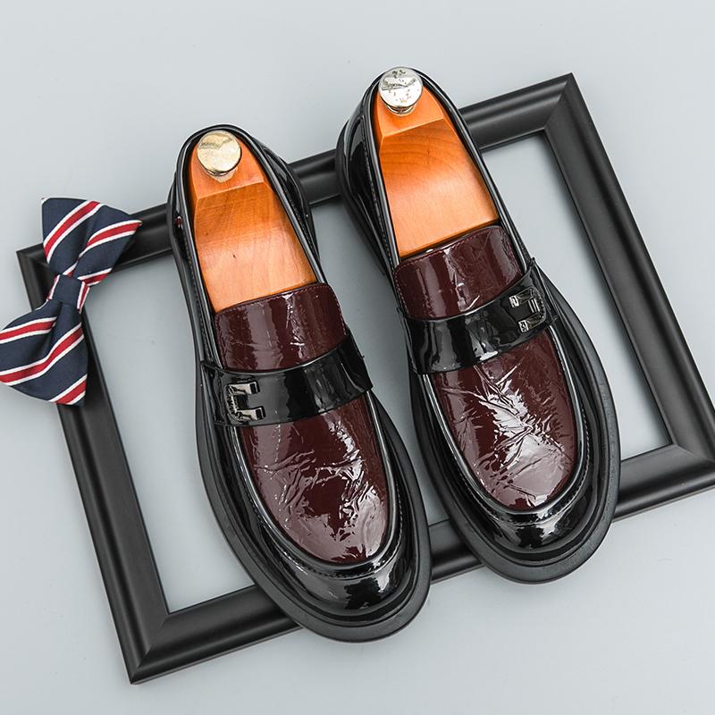 Mode Mode Hommes Chaussures Business Décontractées Mocassins en Cuir Fait Main Chaussures Confortables Cuir Artificiel de Qualité Chaussures de Conduite Taille 38-46