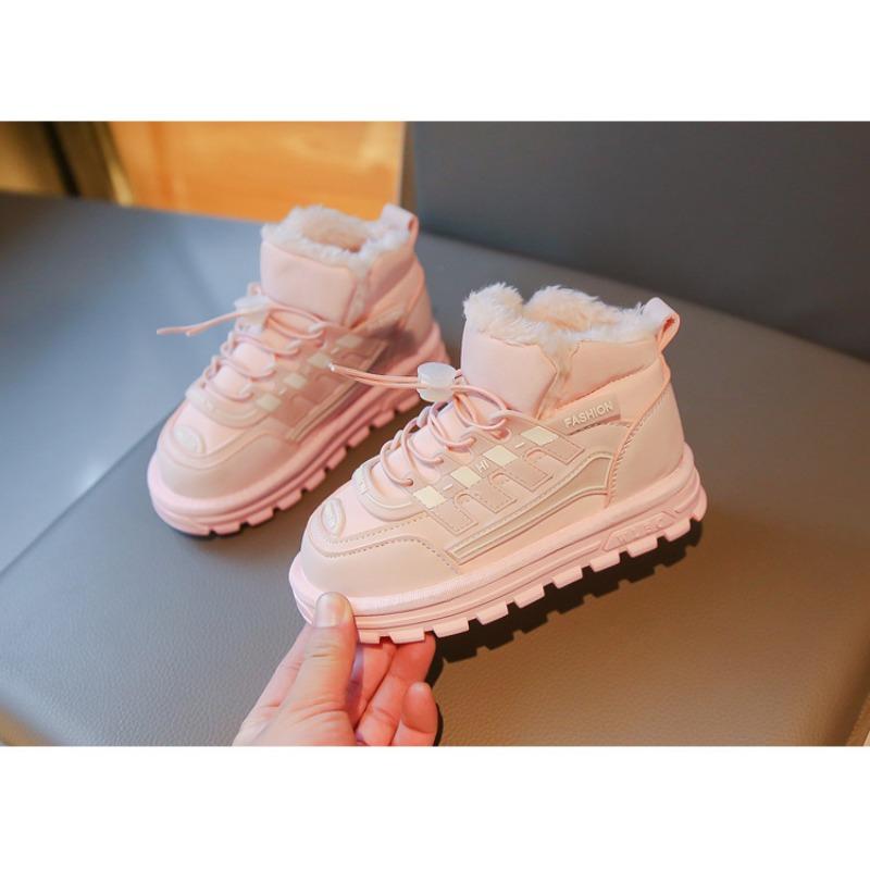 Version coréenne de jolies bottes de neige pour filles, nouvelles chaussures d'hiver en coton et velours pour enfants pour garder au chaud les chaussures pour enfants
