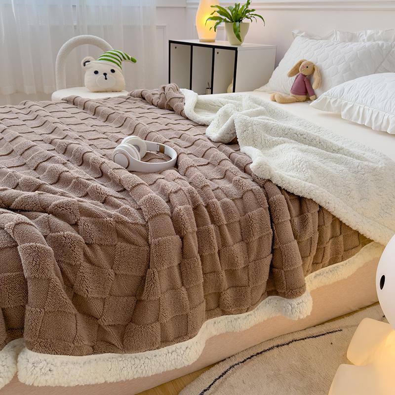 2025 Ultra Soft Double-Sided Taffeta Lambswool Milk Velvet Throw Blanket