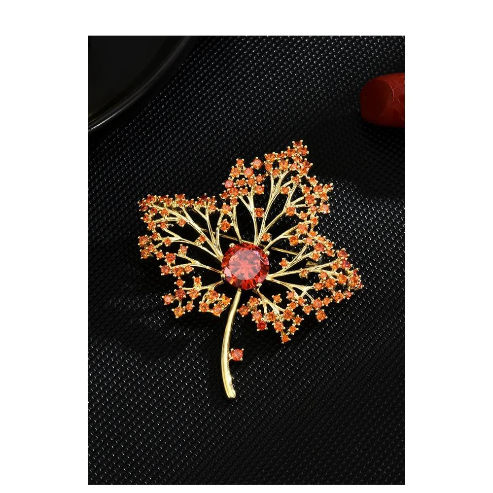 SUYU New Orange Maple Leaf Suit Coat Brooch Hollow Maple Leaf Pin Brooch Simple Leaf Accessories