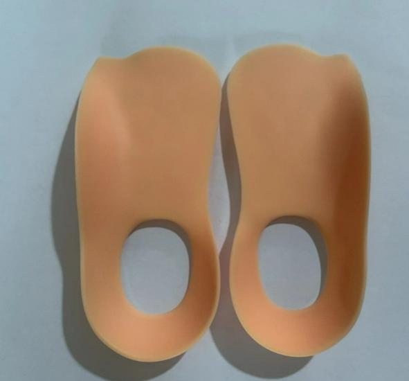 

Унисекс TPE Поддержка свода стопы Дышащие ортопедические стельки для плоскостопия и высокого подъема стопы Large (41-45)