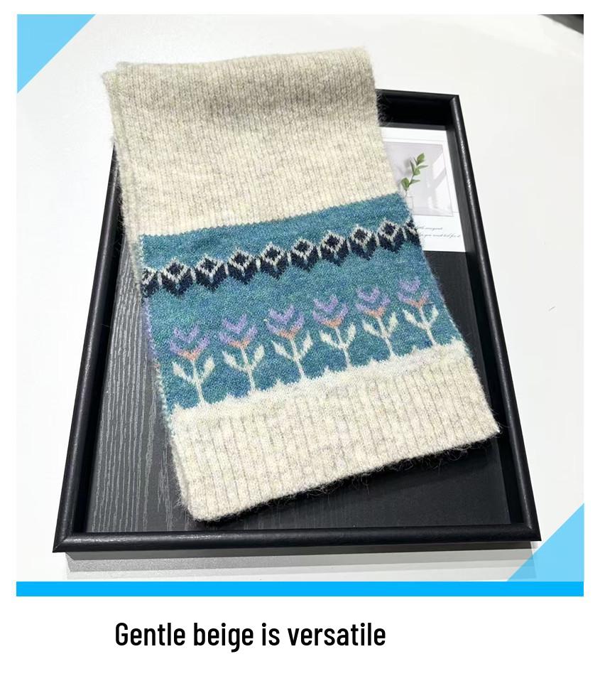 2025 Women's Retro Wool Jacquard Knit Scarf - Cozy, Versatile Winter Neck Warmer with Korean Style for Christmas and Autumn