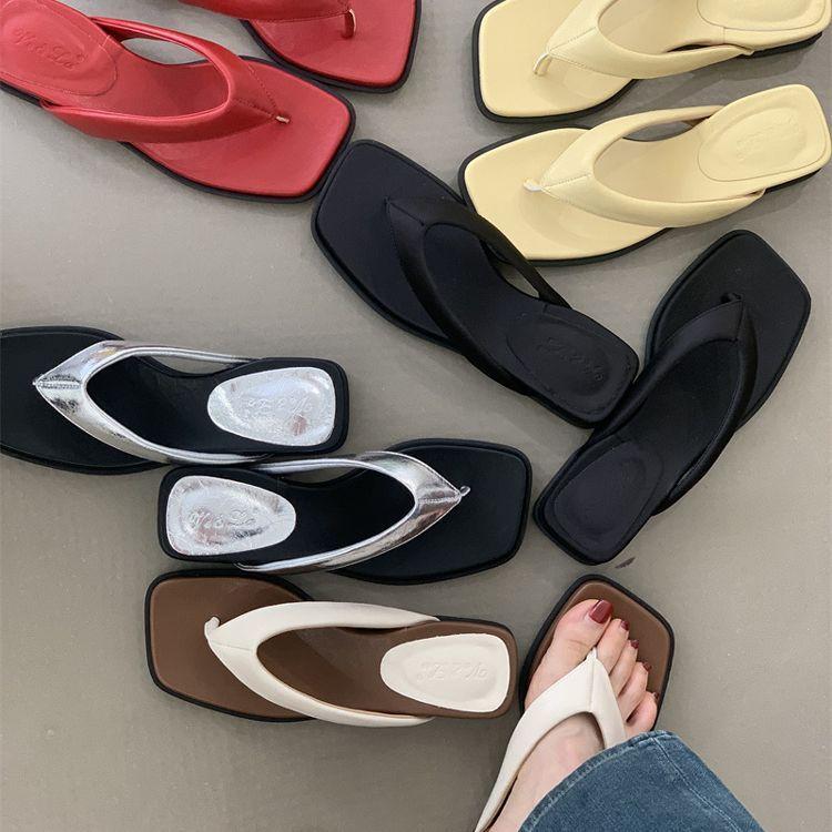 Silberne coole Hausschuhe Damen Sommer 2025 Französisch schlicht elegant bequem Zehen Urlaub Strand Zehensandalen Damenschuhe