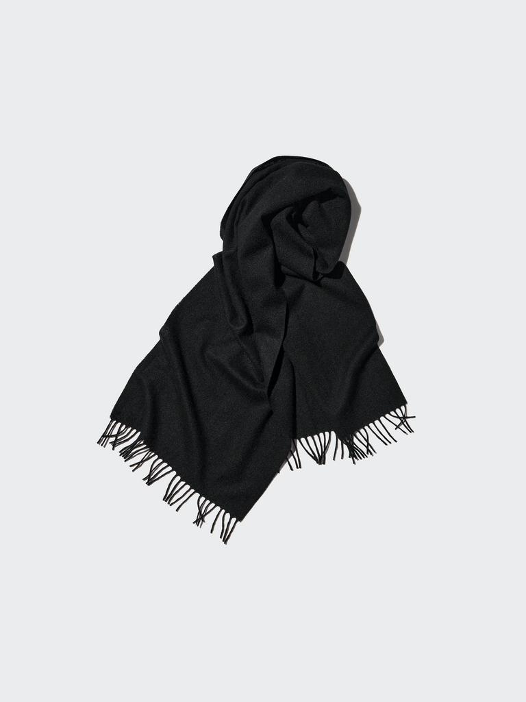 Uniqlo Cashmere Scarf