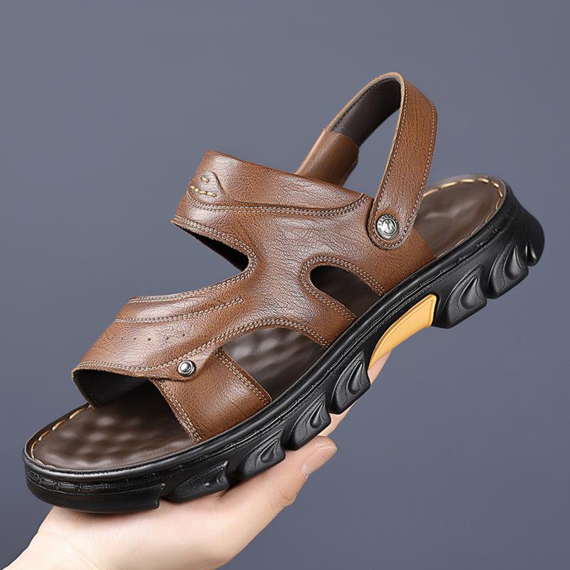 

Мужские летние массажные повседневные пляжные сандалии с мягкой подошвой, брендовые удобные освежающие и дышащие пляжные сандалии с толстой подошвой 44 коричневый