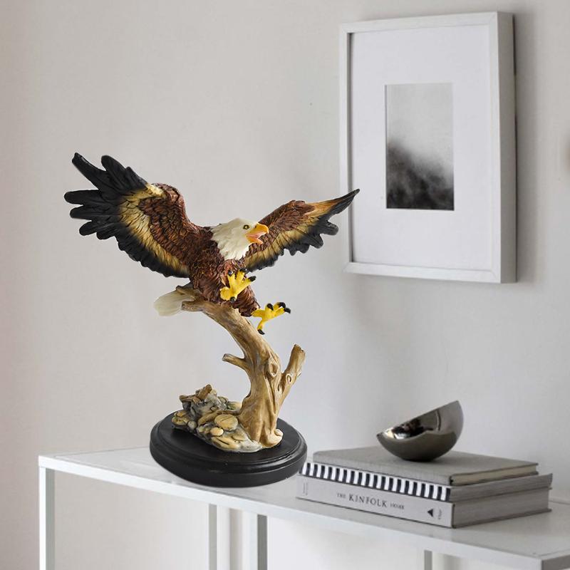 Chinese Style Simulated Eagle Ornaments Resin Decoration for Home Living Room Wine Cabinet Foyer Office Crafts