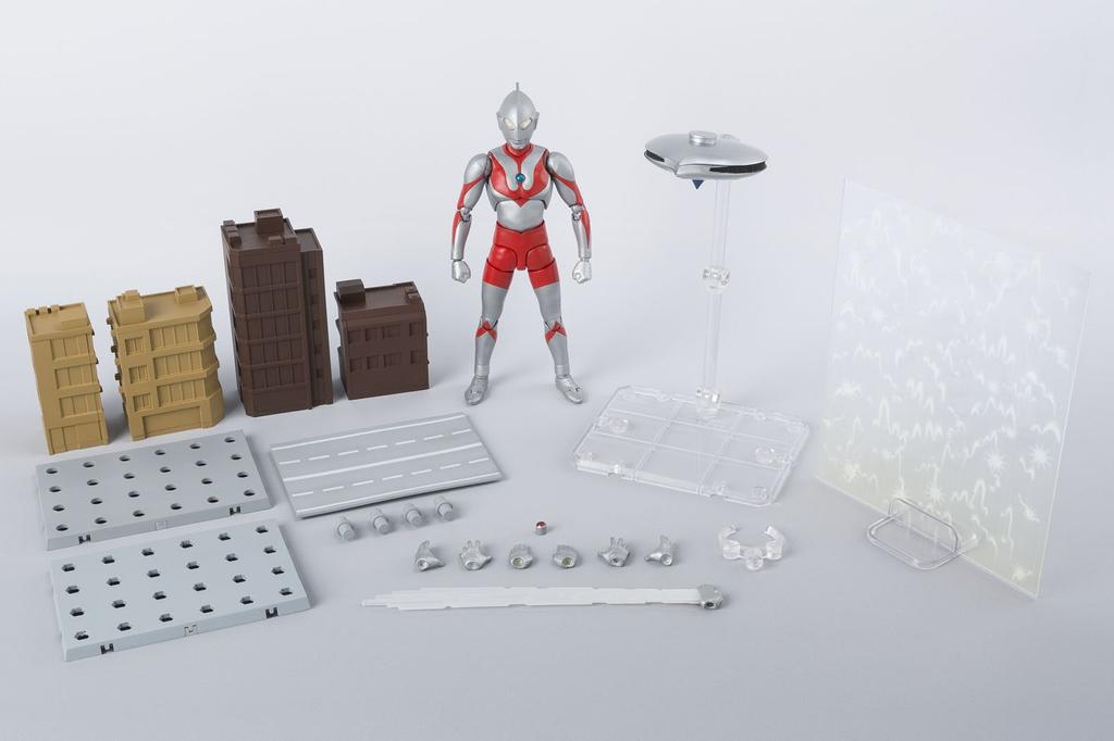 TAMASHII NATIONS Ultraman 50th Anniversary Edition approximately 150mm painted movable figure S.H.Figures PVC&ABS