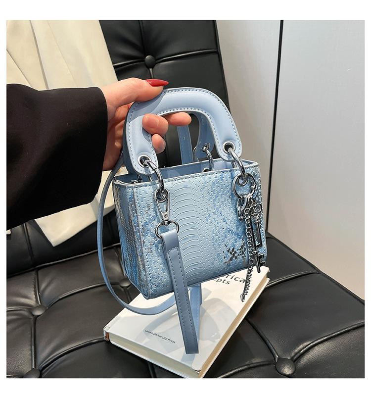 

Новая универсальная сумка-мессенджер через плечо высокого класса с узором змеи, модная портативная женская сумка, горячая распродажа