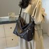 Tote bag women's 2025 new large-capacity commuter backpack retro versatile single shoulder crossbody high-end backpack