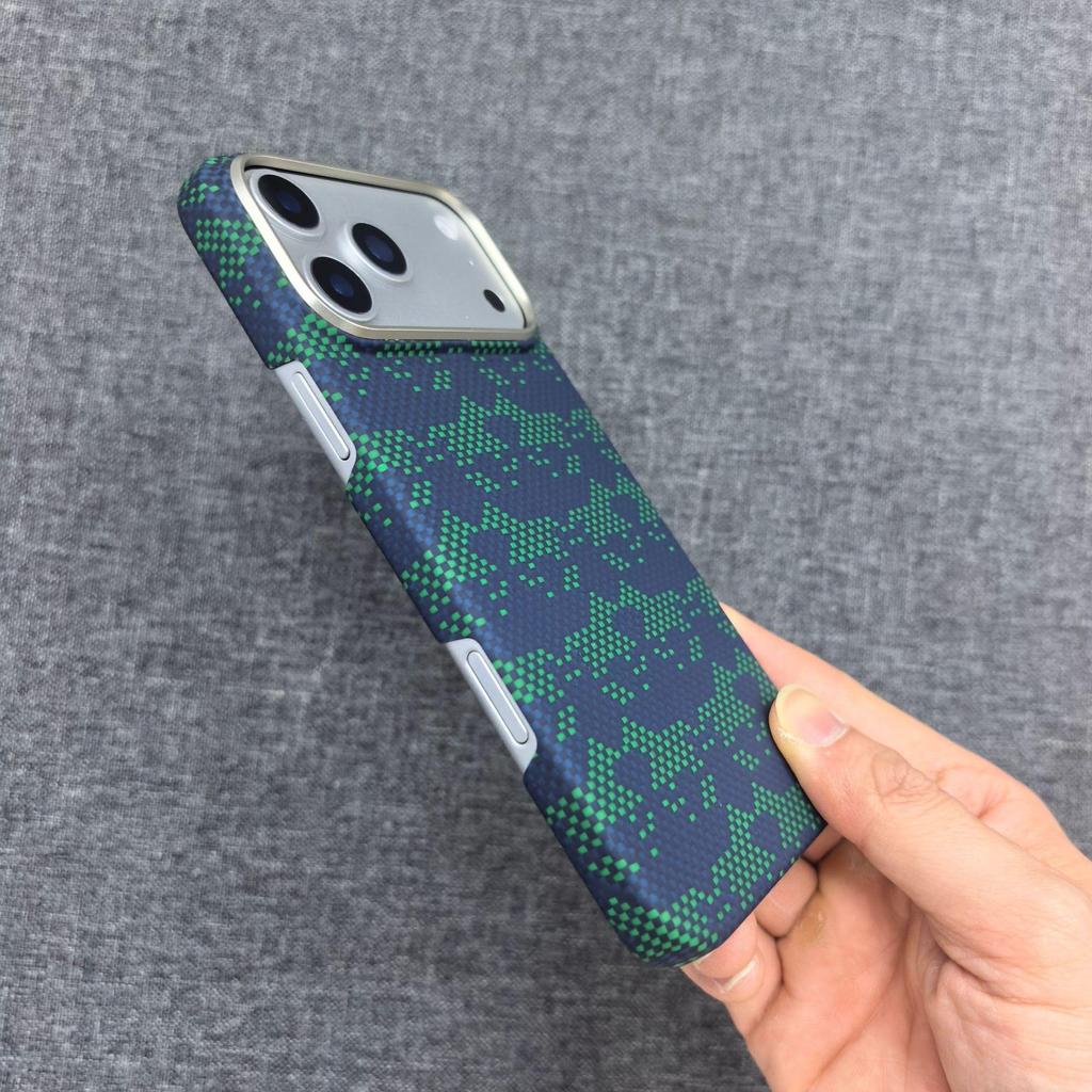 iPhone 17 Pro Max Kevlar Magnetic Case - Carbon Fiber Drop-Proof Cover