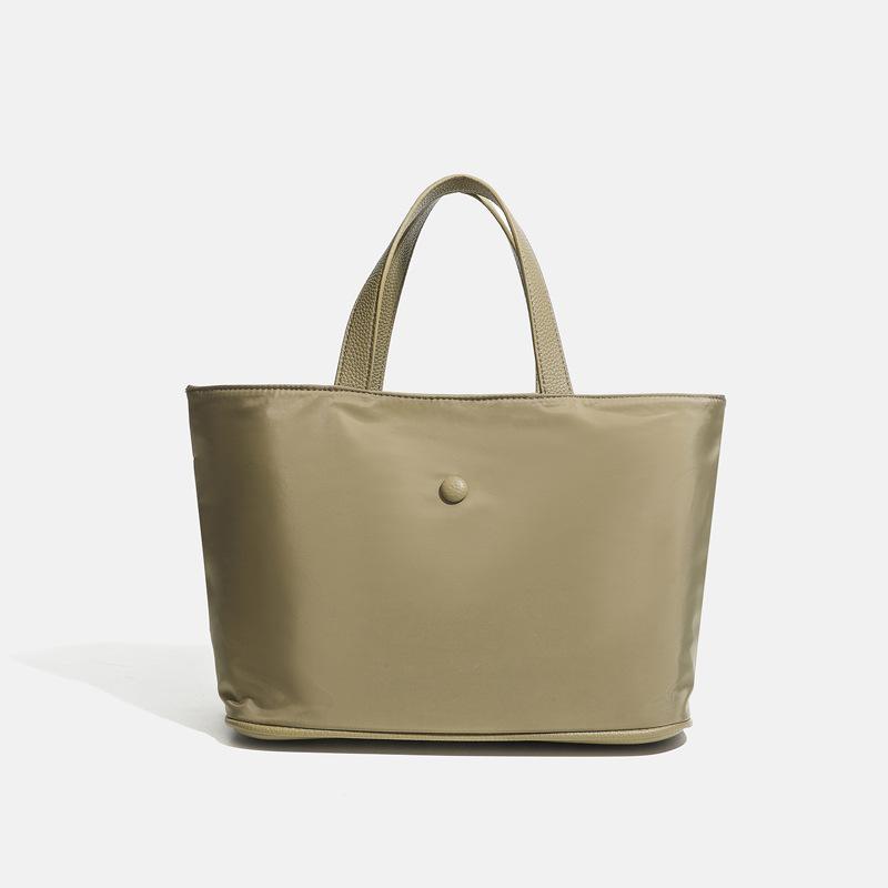 Small-scale Design Minimalist Lightweight Tote Bag, Fashionable Large-capacity Underarm Commuter Bag