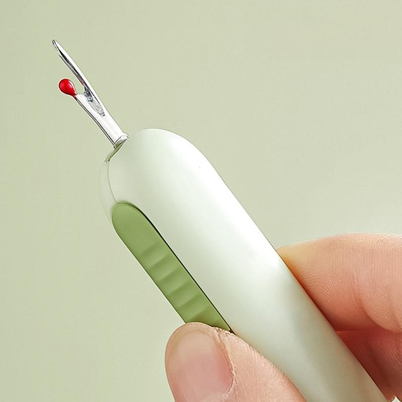Multifunctional Retractable Seam Rippers Threader, Two-in-1 Seam Rippers and Threader, Pocket Seam Rippers Threader