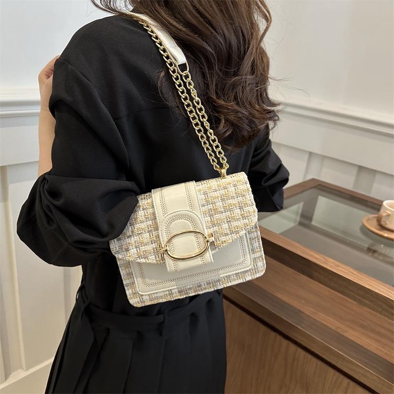 Fashion messenger bag beautiful small square bag niche design women's bag new trendy chain shoulder bag