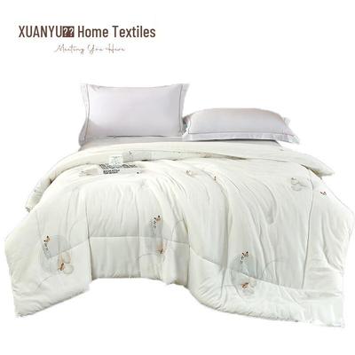 Xuanyu All-Season Comfort Quilt