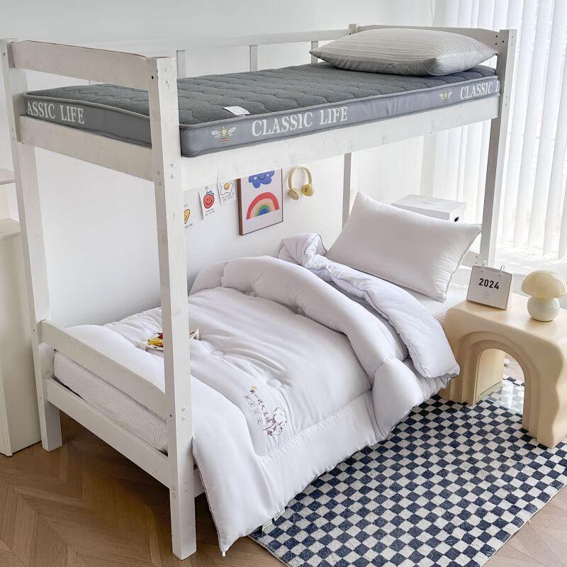 

Washed Brushed Soybean Fiber Quilt