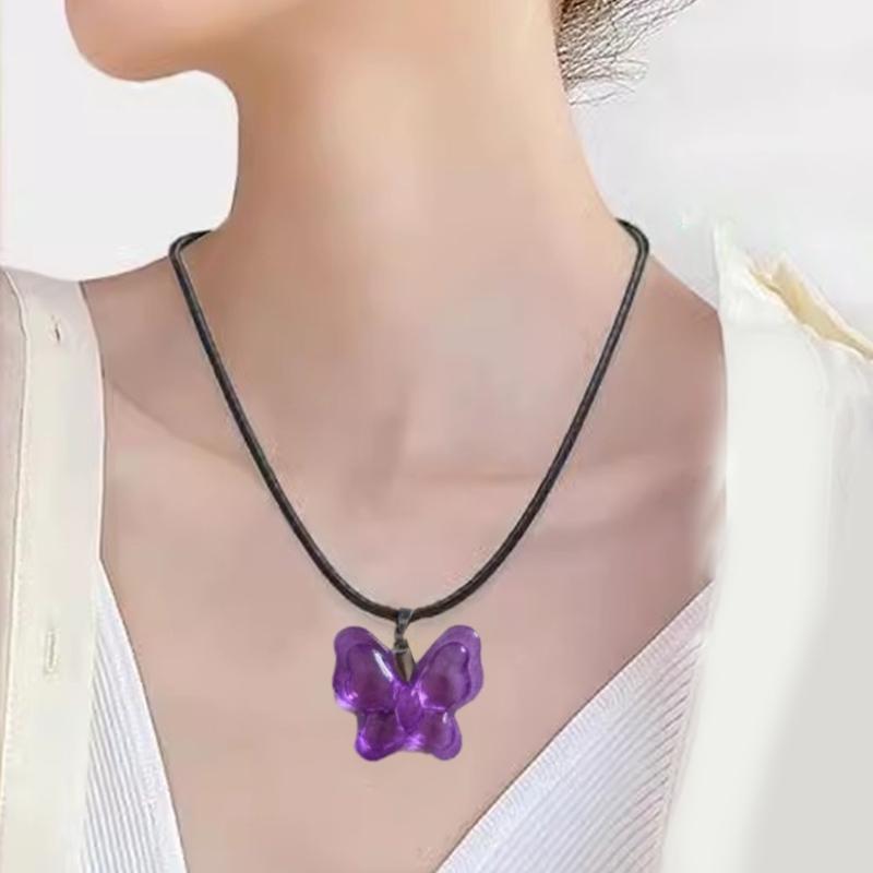 Resin Butterfly Choker Necklace Simple Pendant Clavicle Chain Party Jewelry for Girls Women Temperament Collarbone Chain