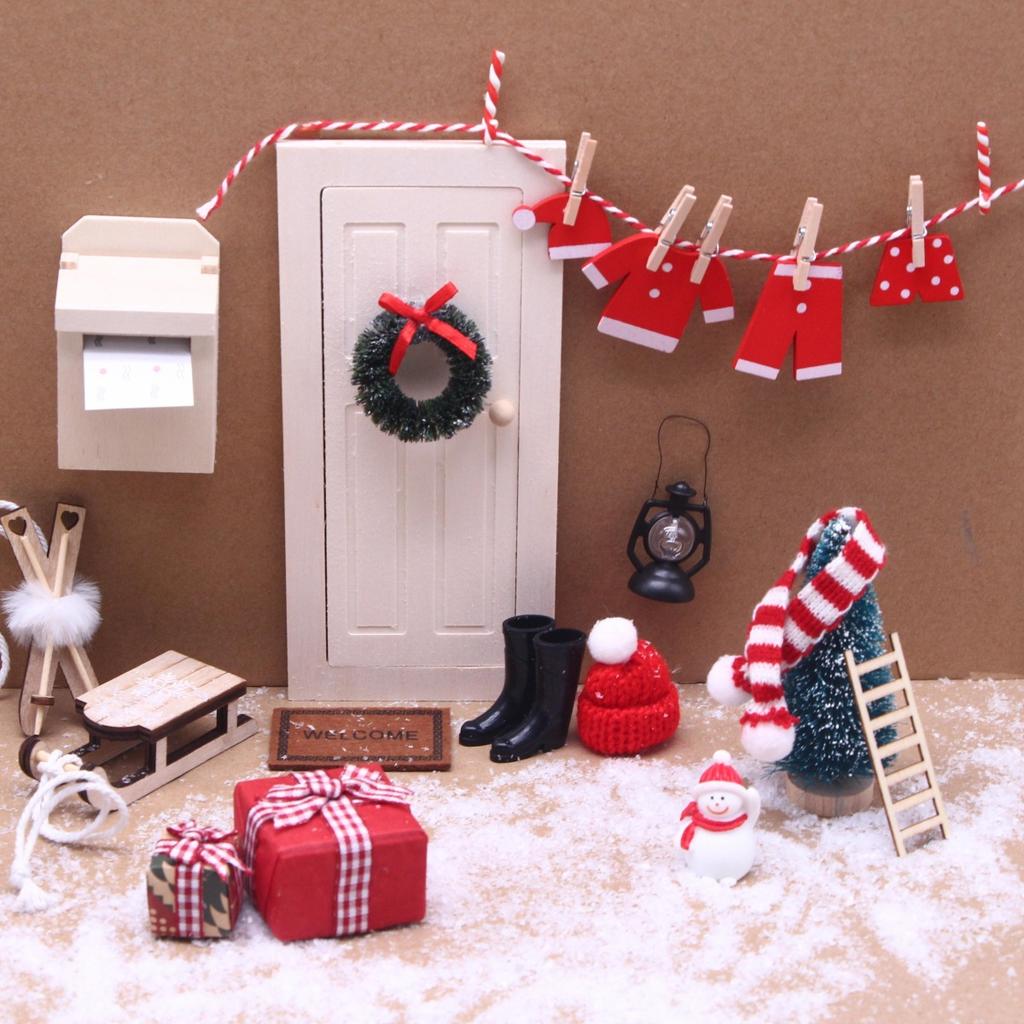 DollHouse Christmas Decorating Accessories Doll House Mini Christmas Set