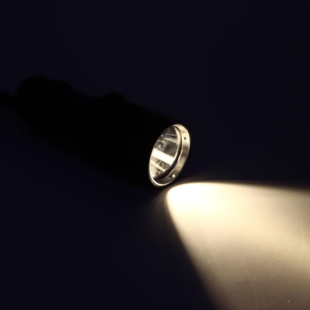 Diving Light IPX8 Waterproof 1500LM White Yellow Lighting Super Bright Underwater Flashlight for Exploration Camping