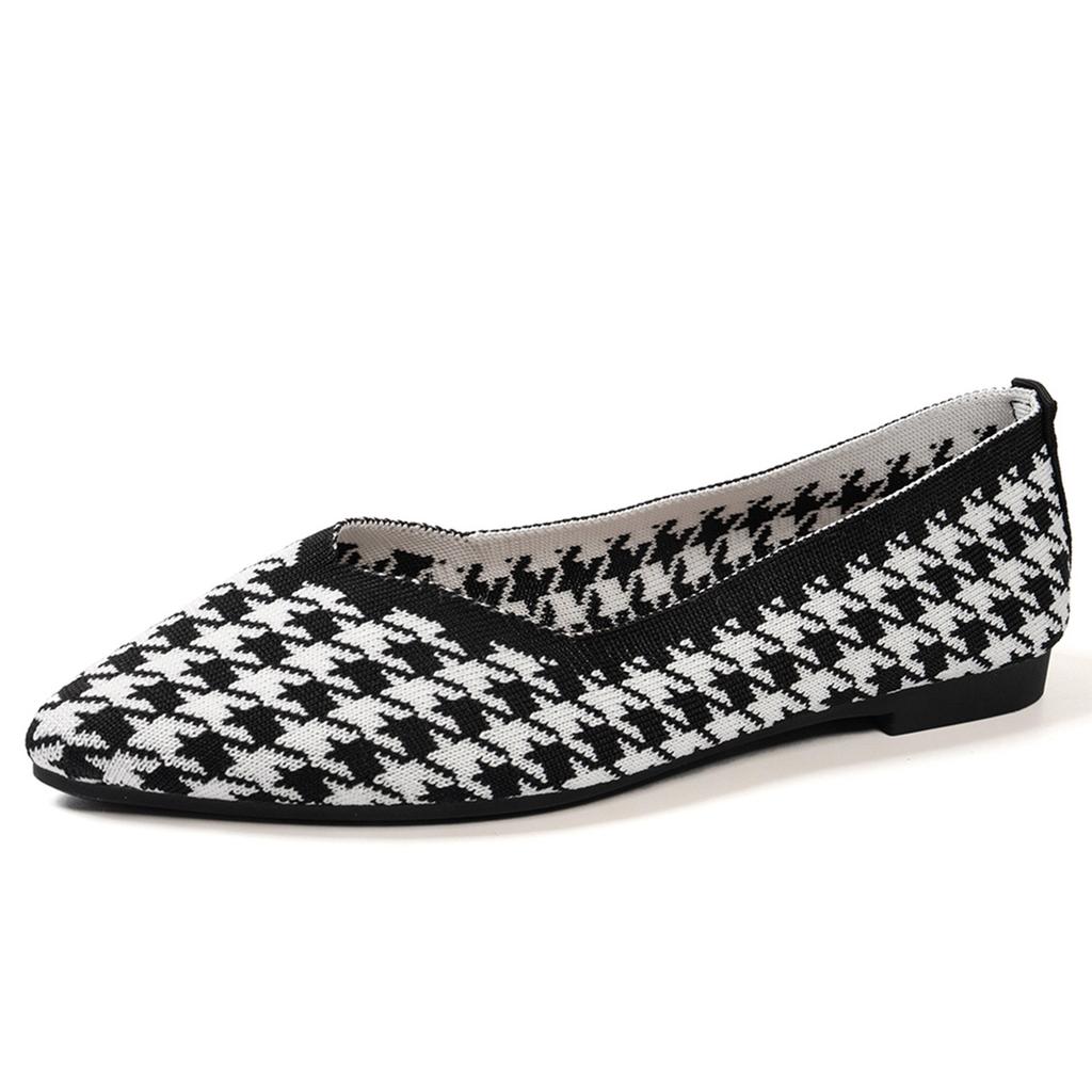 New Large-sized Pointed-toe Low-heeled Single Shoes for Women, Casual Flat Shoes