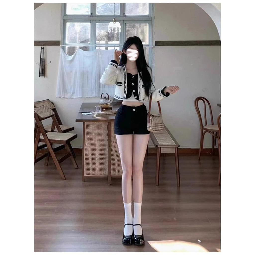 Women's High-Waisted Black Denim Hot Pants - Ultra-Short, Hip-Hugging, Summer Style