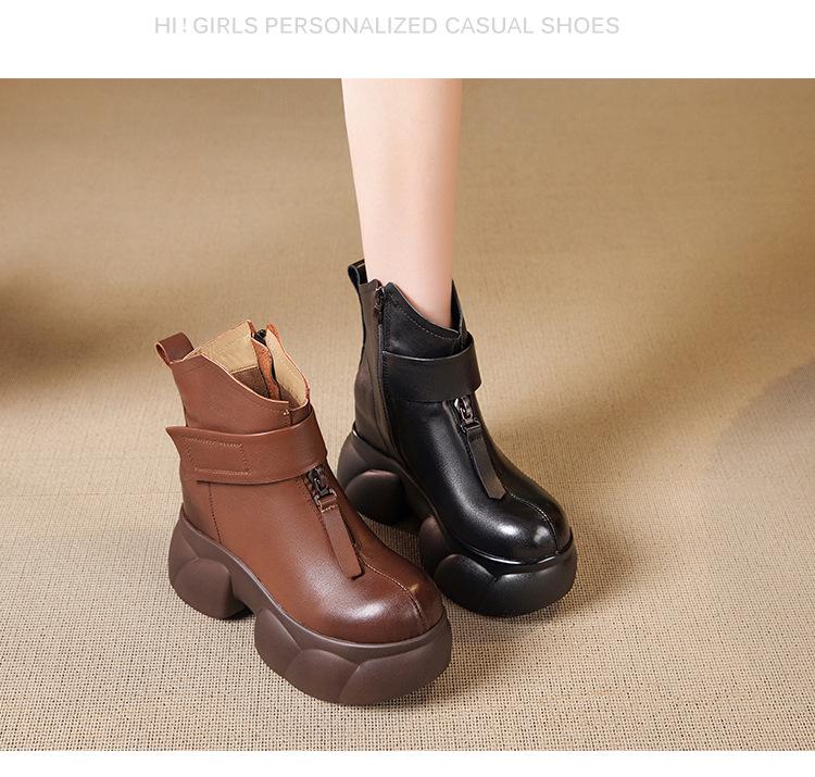 Women's Small Leather Martin Boots, Thick Sole, Chunky Heel, Versatile Low-Top Short Boots for Autumn/Winter 2025.