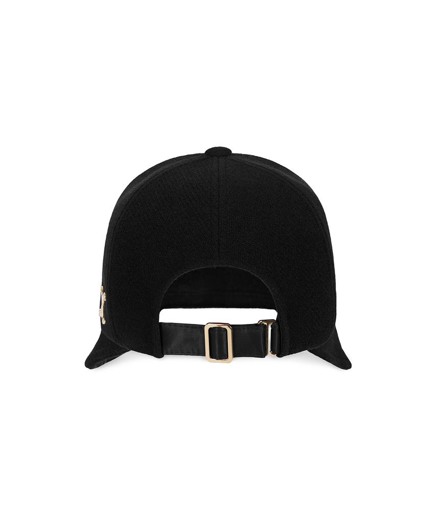 Bajal Va Curved Studded Link Bonnet Hat Black