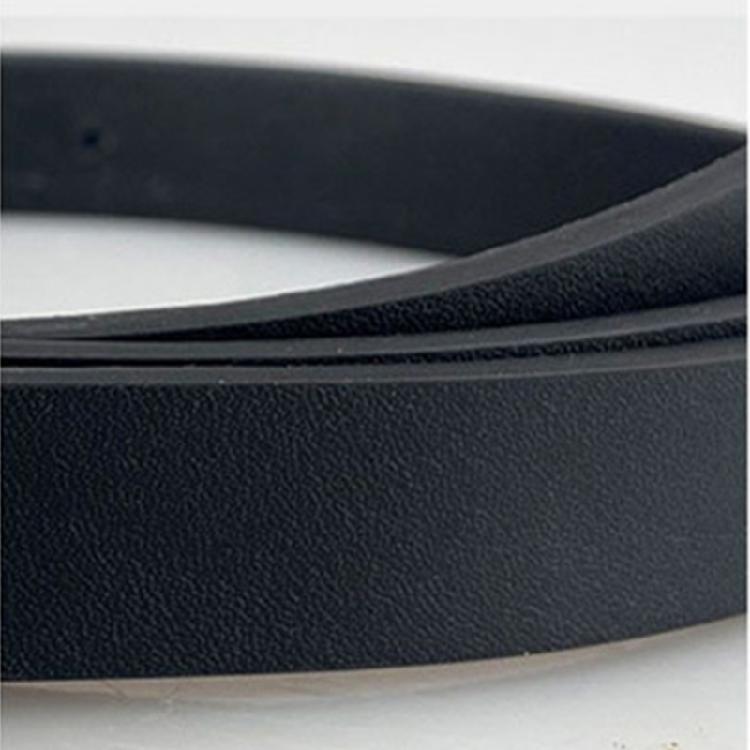 Simple Design PU Leather Skinny Belt Adjustable Waistband for Women Casual and Business Wear Formal Occasion Accessory