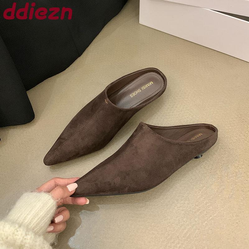 Fashion Fashion Flock Women Low Heel Pumps Shoes Slides Mules Female Shallow Footwear Pointed Toe Ladies Heeled Shoes Sandals  lady