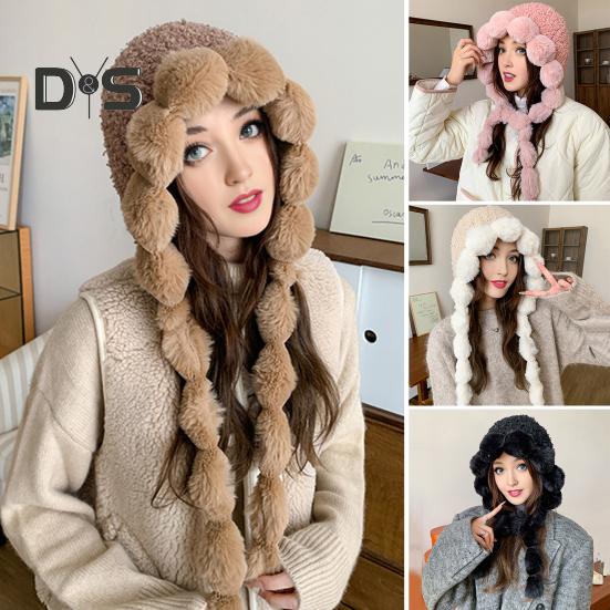 Dame Vinterlue Fortykket Plysjfôret med Snørestropp Pompondekor LEi Feng Lue Full Beskyttelse Vindtett Varmt Utendørs Skihodeplagg Fotorekvisitt