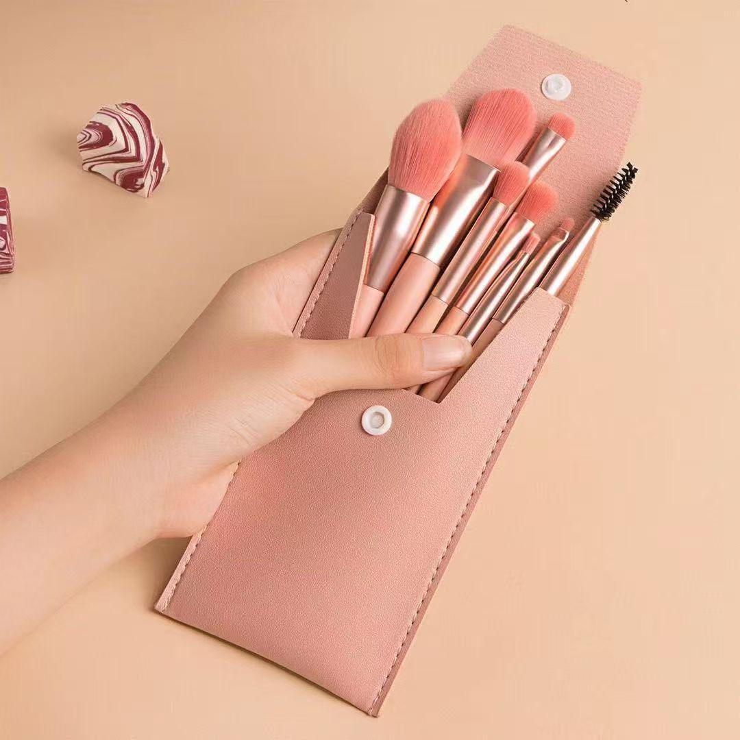 8-Piece Portable Makeup Brush Set for Beginners: Includes Concealer, Foundation, Powder Brushes