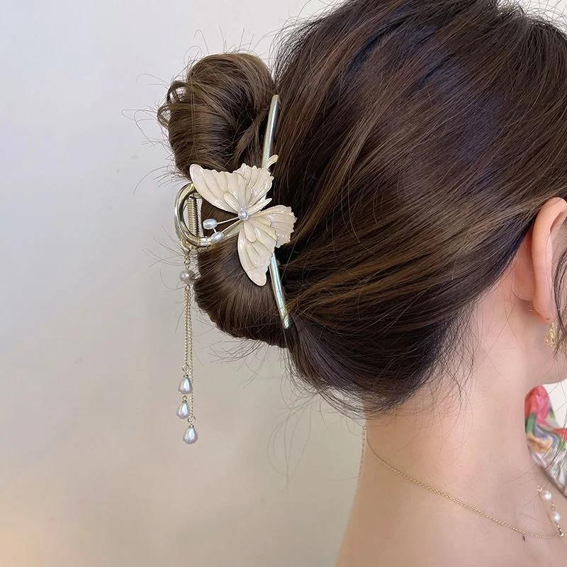 1 Pcs Elegant Tassel Butterfly Pearl Grab Clip Flower Women's Fashion Sweet Metal Headwear High-end Jewelry Accessories