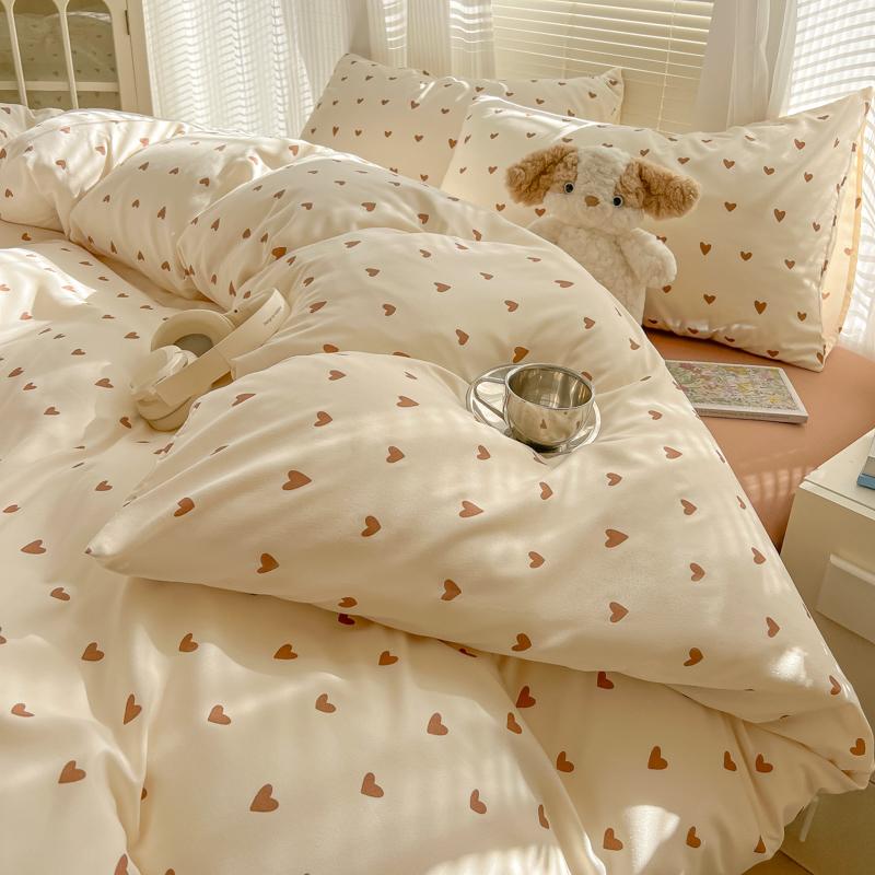 2025 Duvet Set Double Yarn Four-piece Set Class A Aerobic Knitted Cotton Printed Love Bed Cover Skin Friendly Breathable Bedding