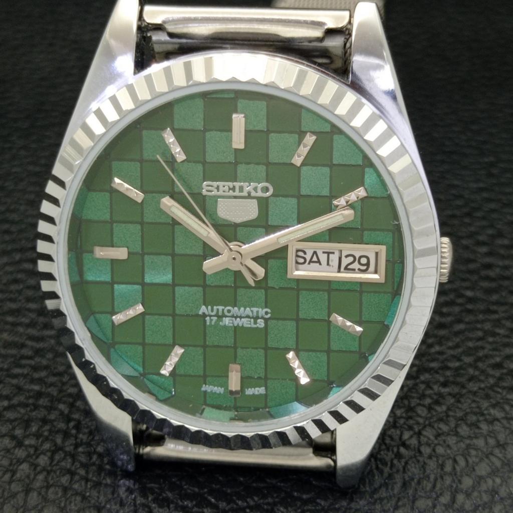 REFURBISHED JAPAN MADE SEIKO 5 AUTOMATIC MENS WATCH GREEN DIAL CUSTOM a440004-2 QV90-a440004