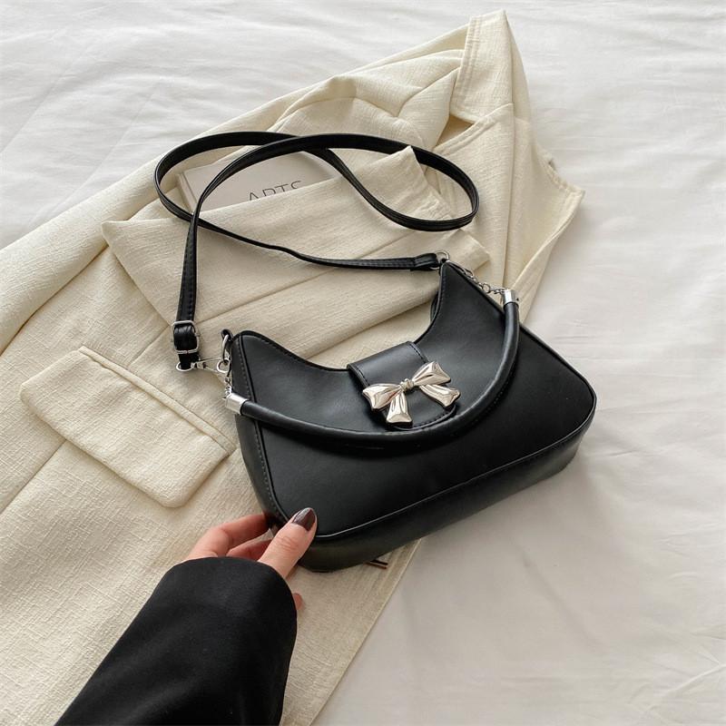 Chic Pu Material Butterfly Bow Underarm Bag Women s Spring New Handheld Personality Aesthetic Single Shoulder Crossbody Bag Khaki чёрный