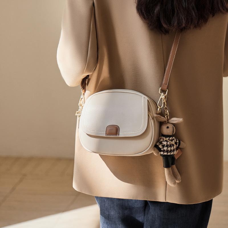 Mrs. Qiao Bag 2025 New Crossbody Bag Women's Bag Spring and Autumn High-end Feel Single Shoulder Small Bag Ladies Genuine Leather Small Round Bag