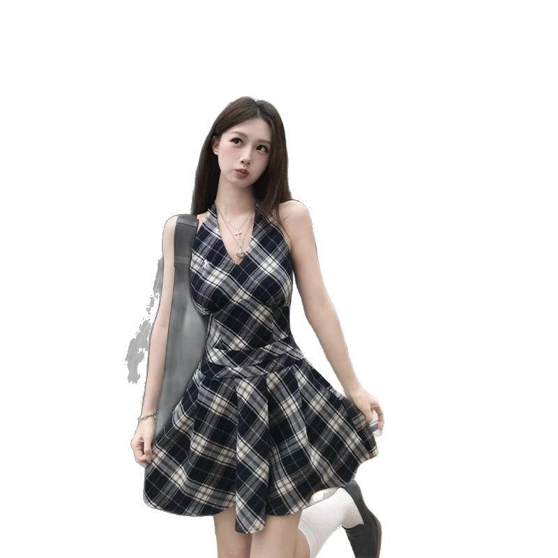 Spice Girl Plaid Neck Dress Women's Summer New Waist and Thin Splicing Niche Pleated A-word Short Skirt Tide