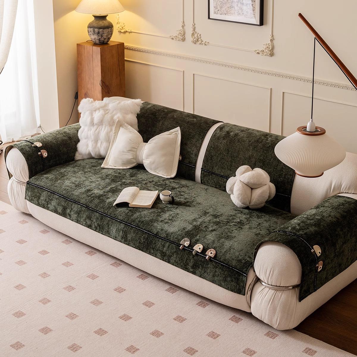 

2025 new chenille sofa cushion four seasons universal anti-cat scratch advanced cream wind sofa protective cover pad 45 * 45cm pillow cover