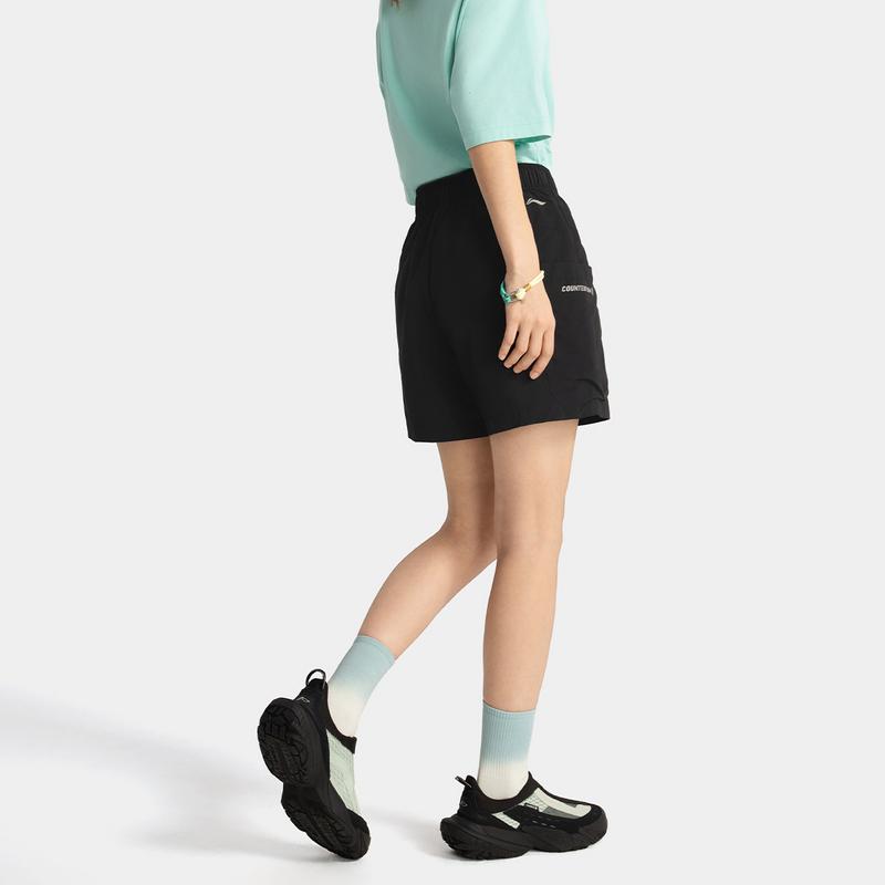 Li Ning CF Water-Resistant Solid Color Multi-Pocket Comfortable Versatile Cargo Shorts Women shorts Black AKSV230-3