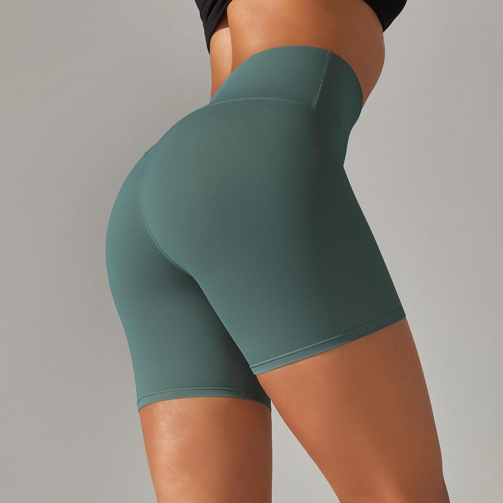 High-Waisted Seamless Yoga Shorts for Women - No Visible Lines, European & American Style, Perfect for Running and Fitness